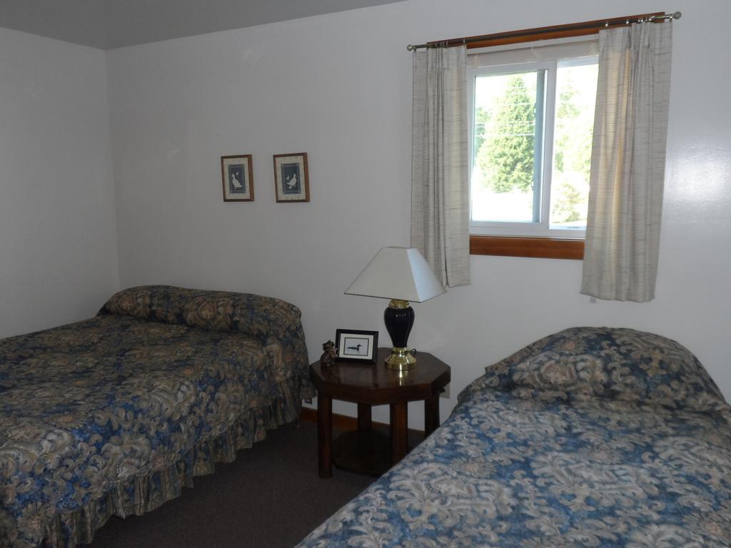 White Oak Motel & Cottages Holderness Szoba fotó