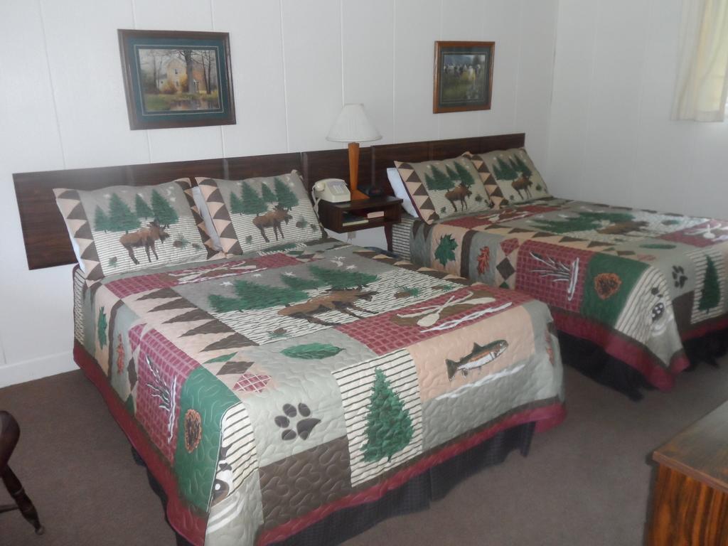 White Oak Motel & Cottages Holderness Szoba fotó